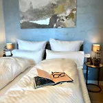 Modern Elegance In Historical Center *