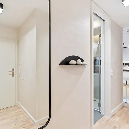 Apartment Modern Elegance In Historical Center