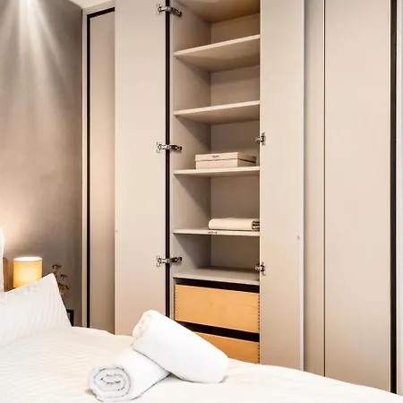 Modern Elegance In Historical Center * Trewir