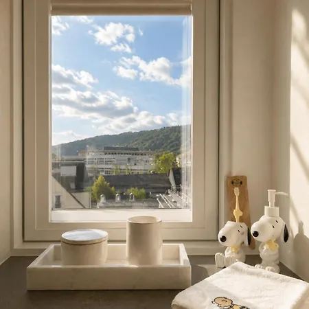 Modern Elegance In Historical Center Apartamento