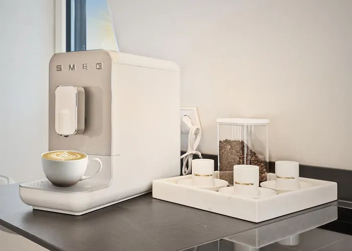 Modern Elegance In Historical Center トリーア