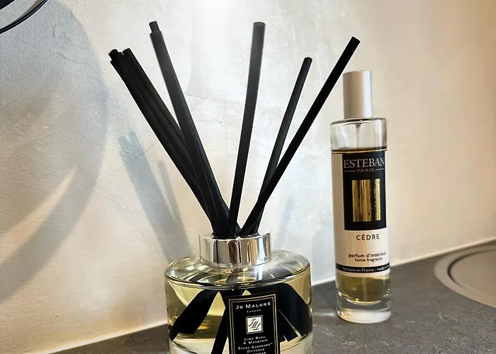 アパート Modern Elegance In Historical Center