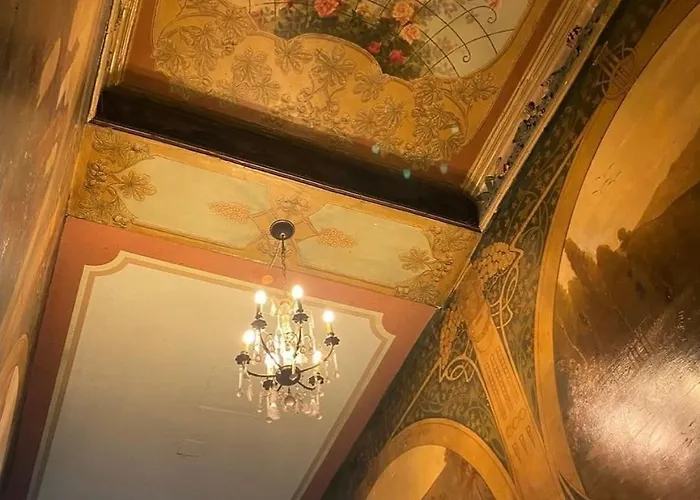 アパート Modern Elegance In Historical Center *